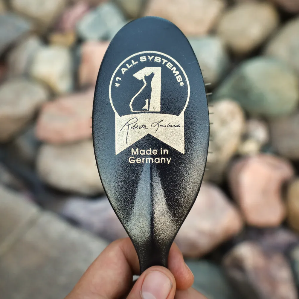Large Pin Brush - Finer Coats